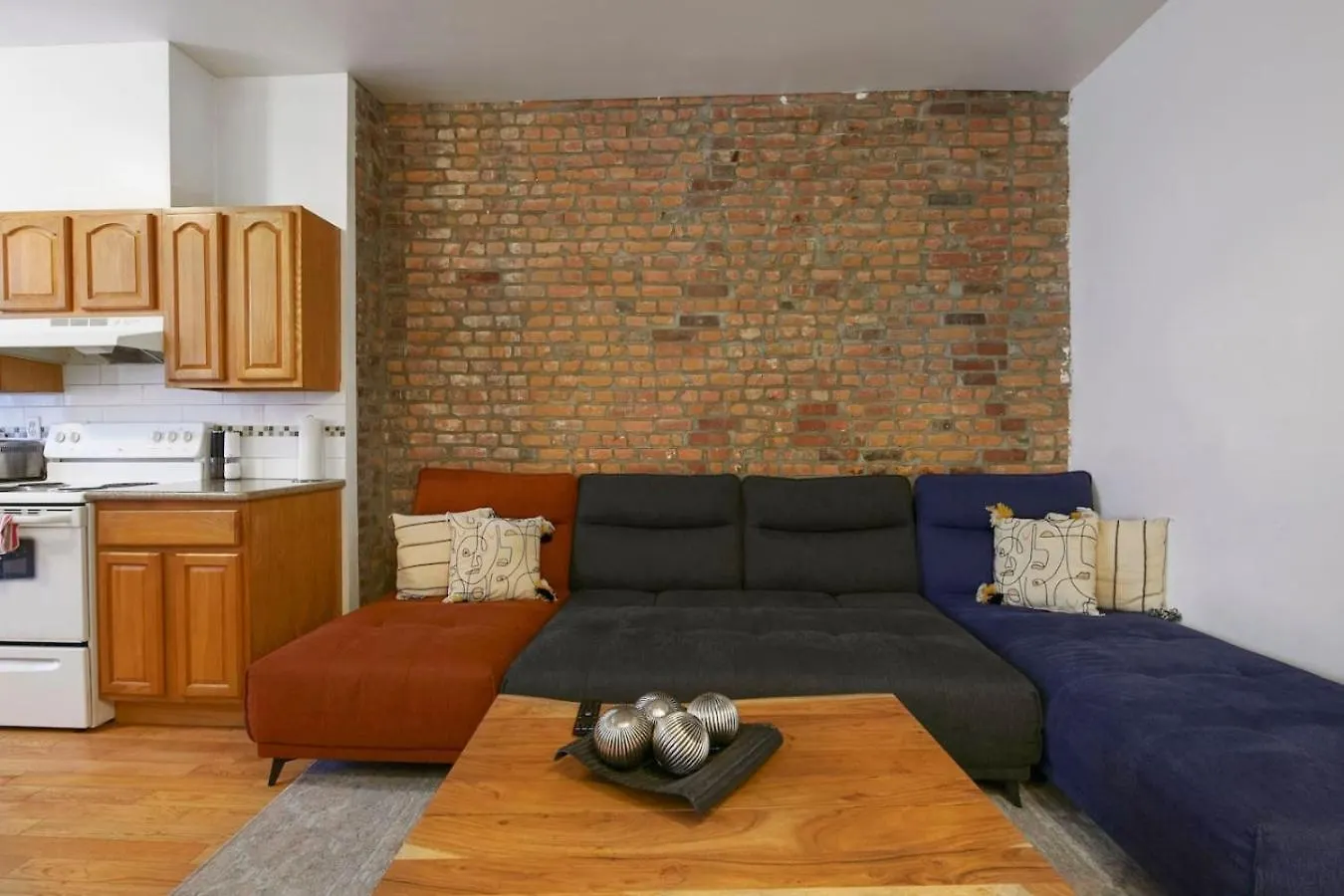 モントリオールChic 4Br Haven Sunlit In Downtown Mtl Zh8アパートメント 0*, モントリオール カナダ